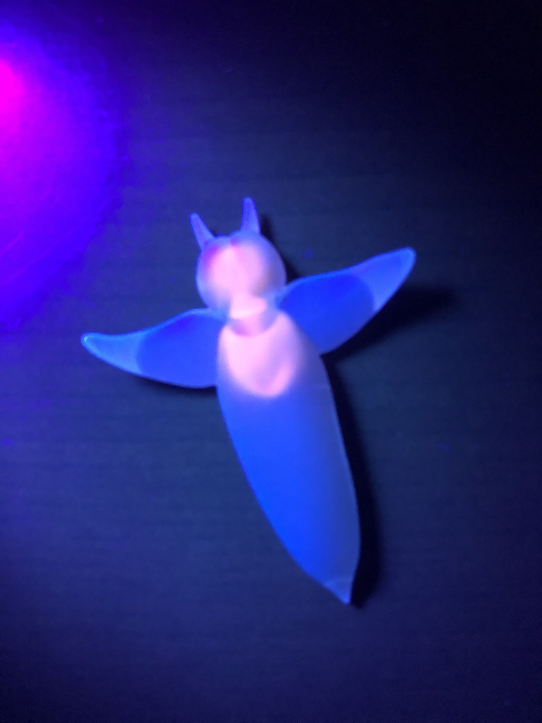 クリオネ蓄光マグネット完成品