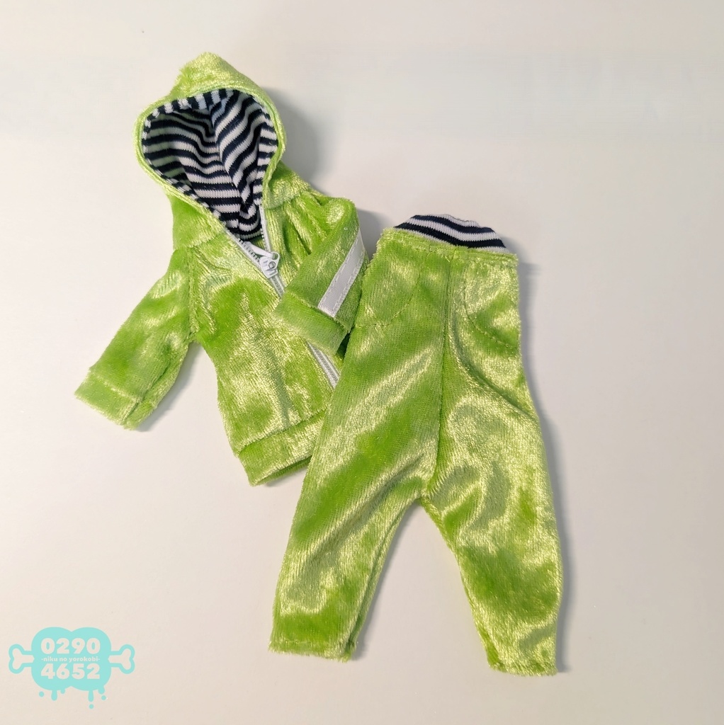 【シチリアの追憶】ベロアジャージセットアップ