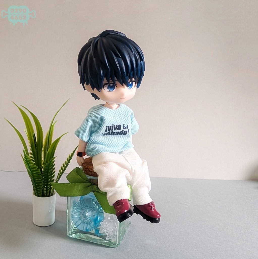 白のメンズサルエルパンツ