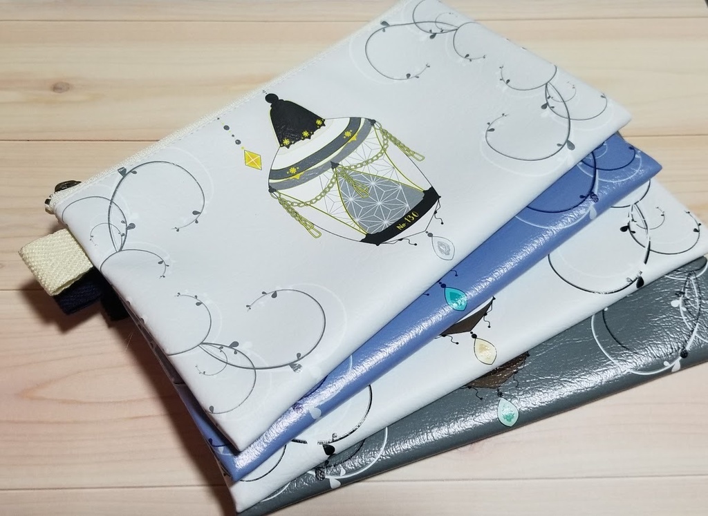 刀剣　ランタンポーチ