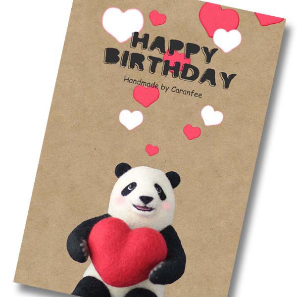 ハートを抱えたパンダの Birthday カード