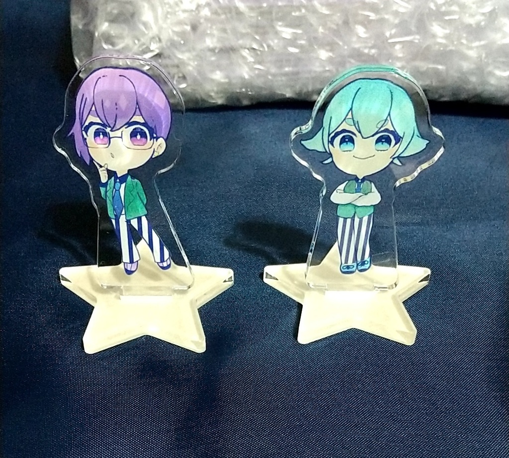 アクリルスタンド　学・眉美