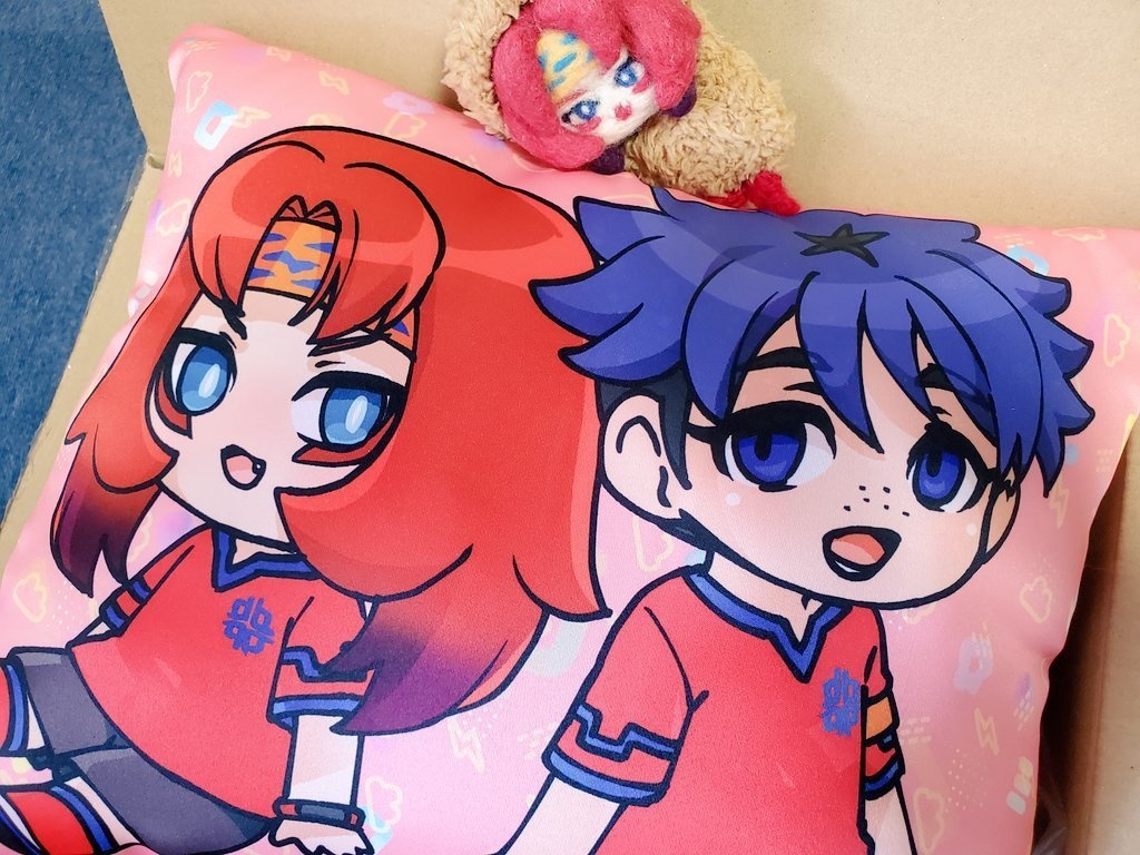 ペク&ソク でかクッションとプラコップ