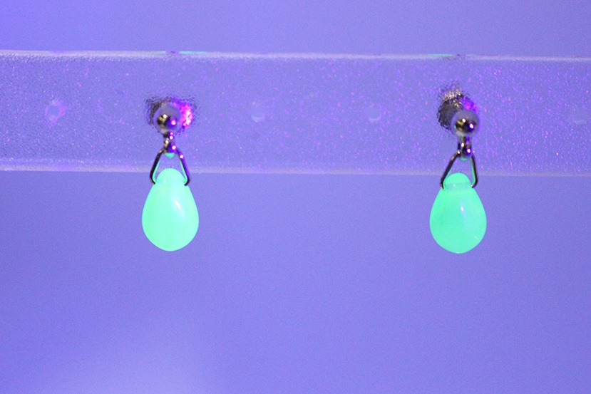 プルシュカイメージピアス/イヤリング