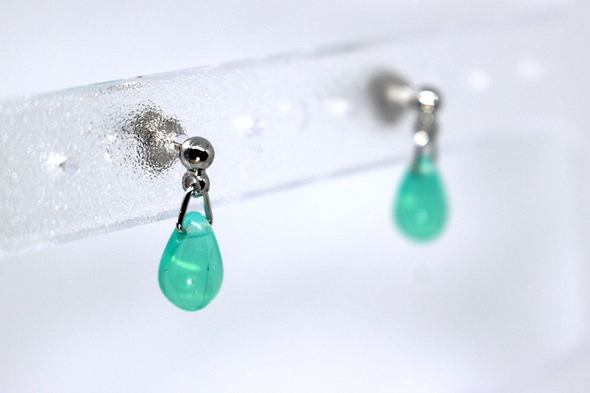 プルシュカイメージピアス/イヤリング