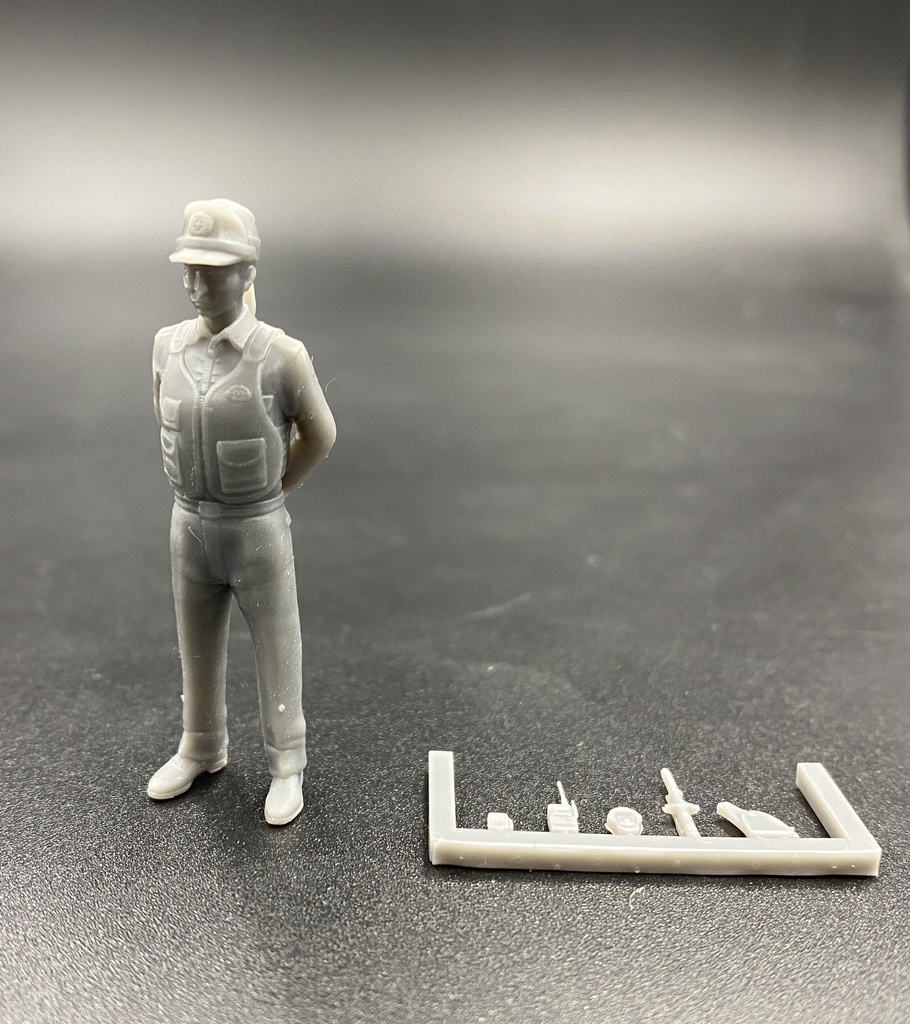 1/35 警察官直立ポーズ1C(活動帽)