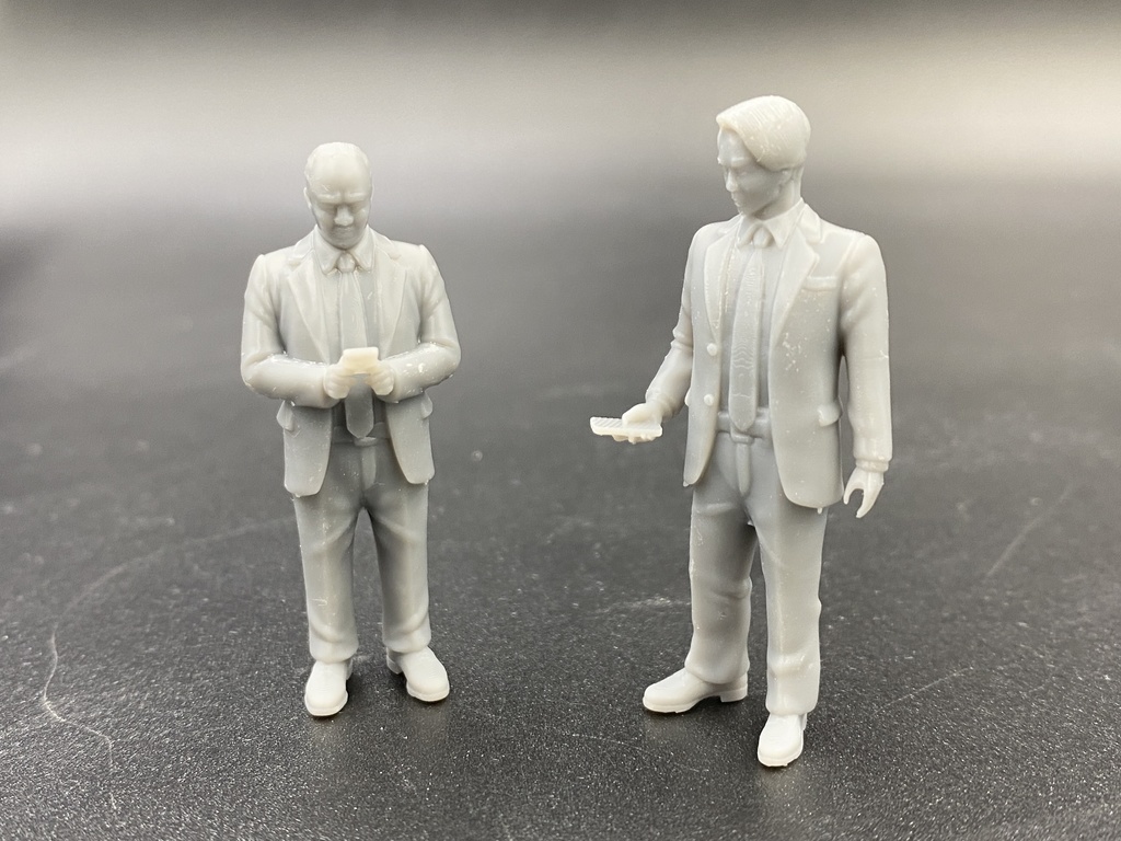 1/35 会社員セットB (スマホチェック)