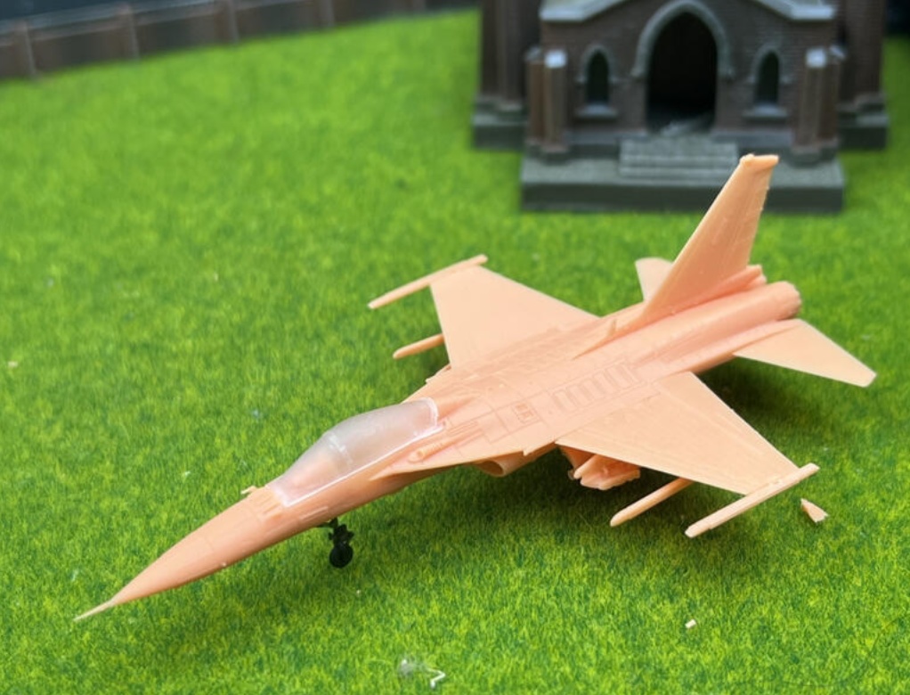 1/144 F-CK-1C チンクォ 単座型戦闘機 含む水転写デカール