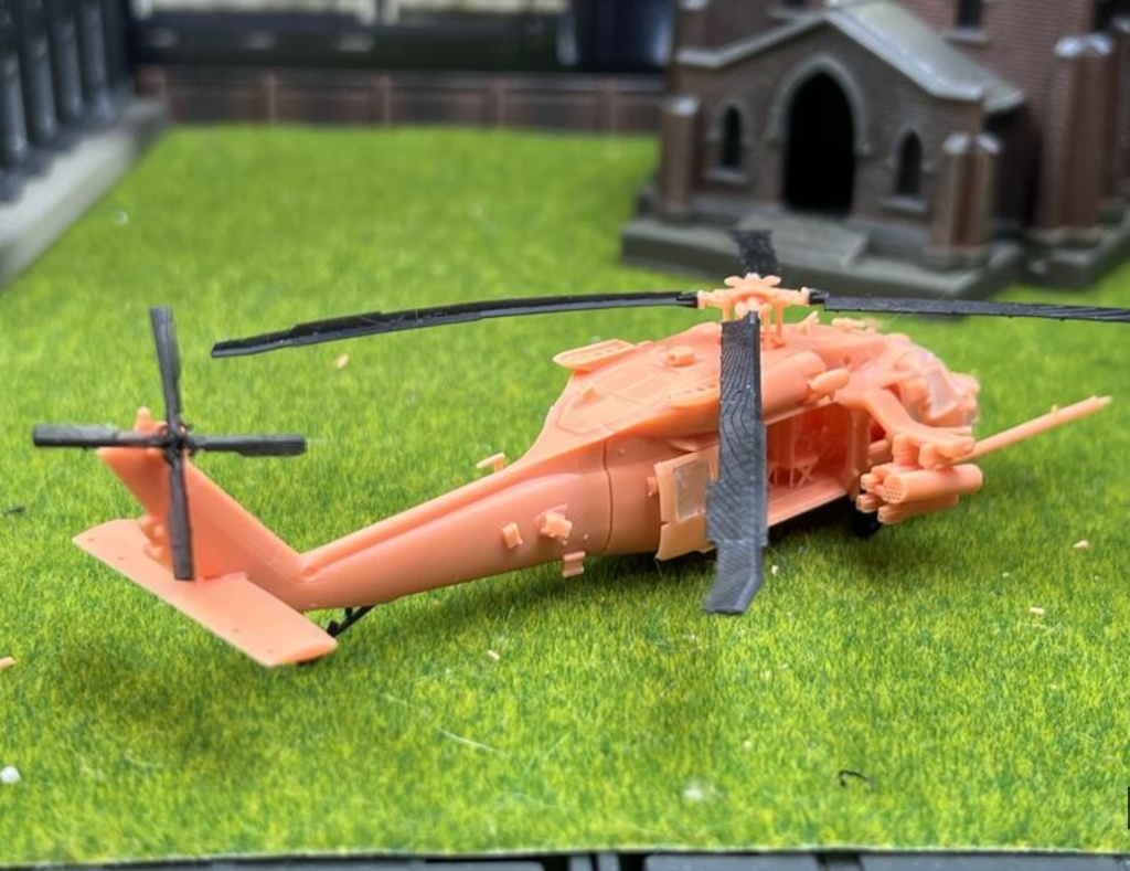 no.1385 1/144 MH-60M Vertical Exhaust