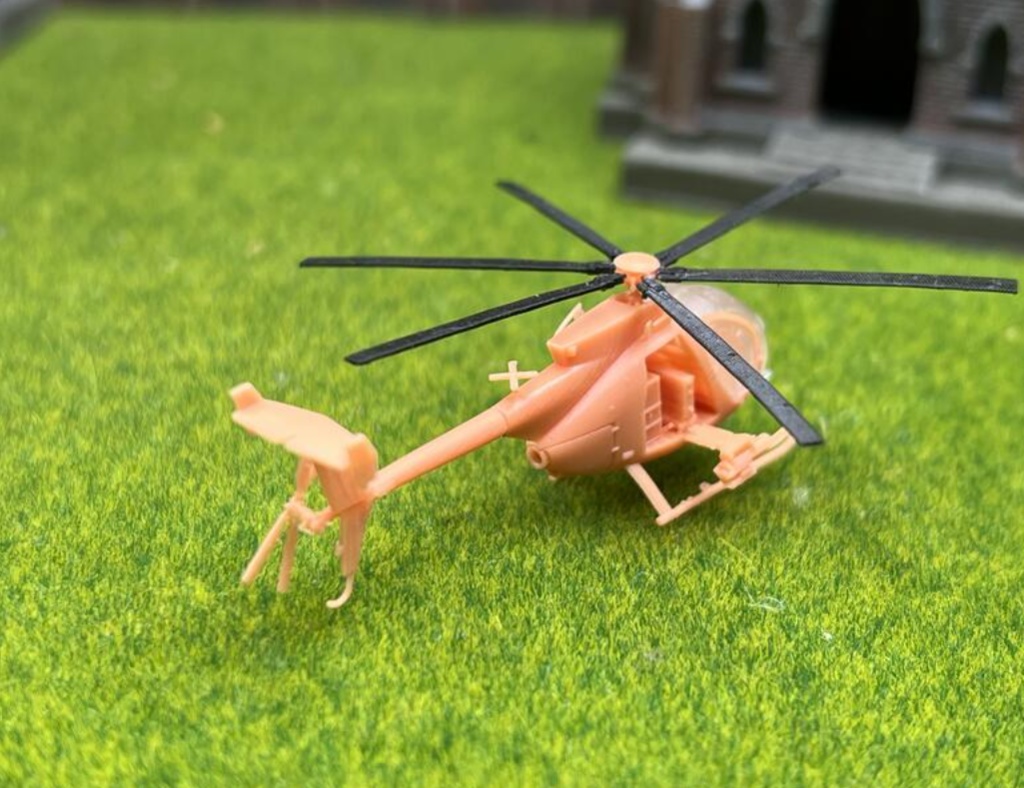 NO.1337 1/144 AH-6M Killer Egg GAU-19 攻撃ヘリコプター