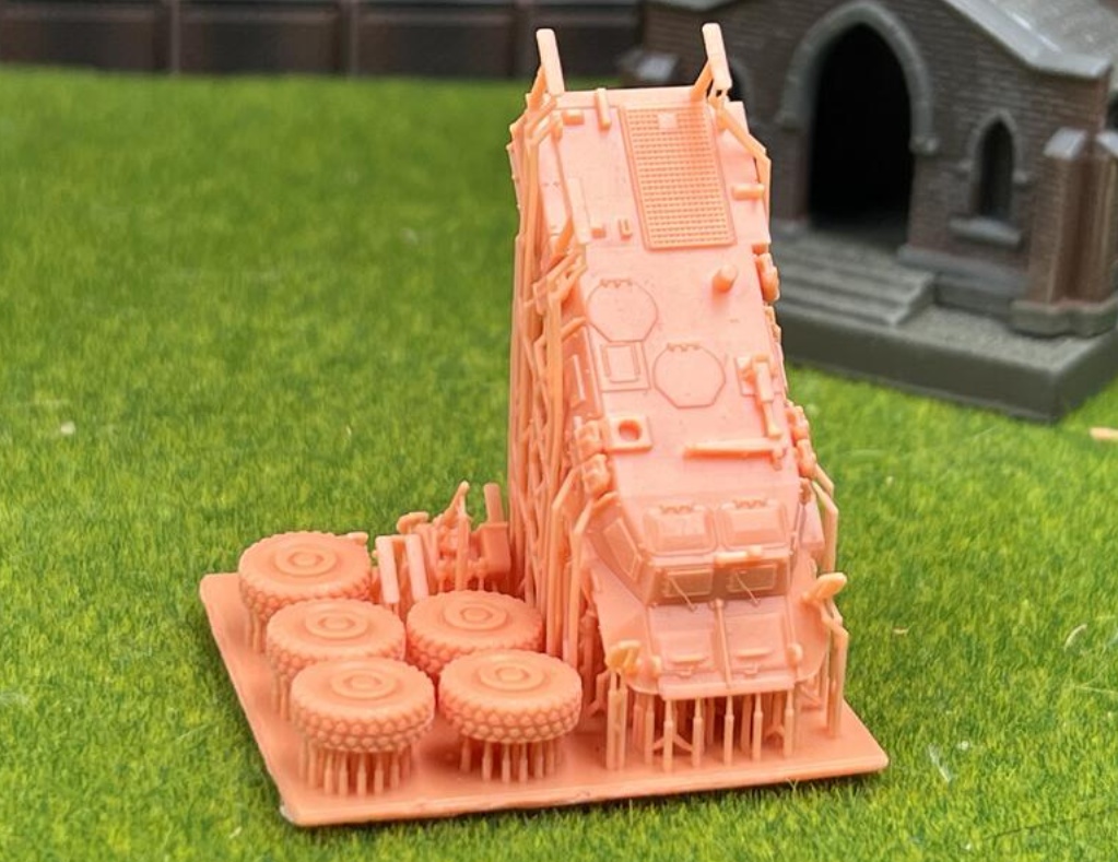 NO.1411 1/144 Textron TAPV 装甲車