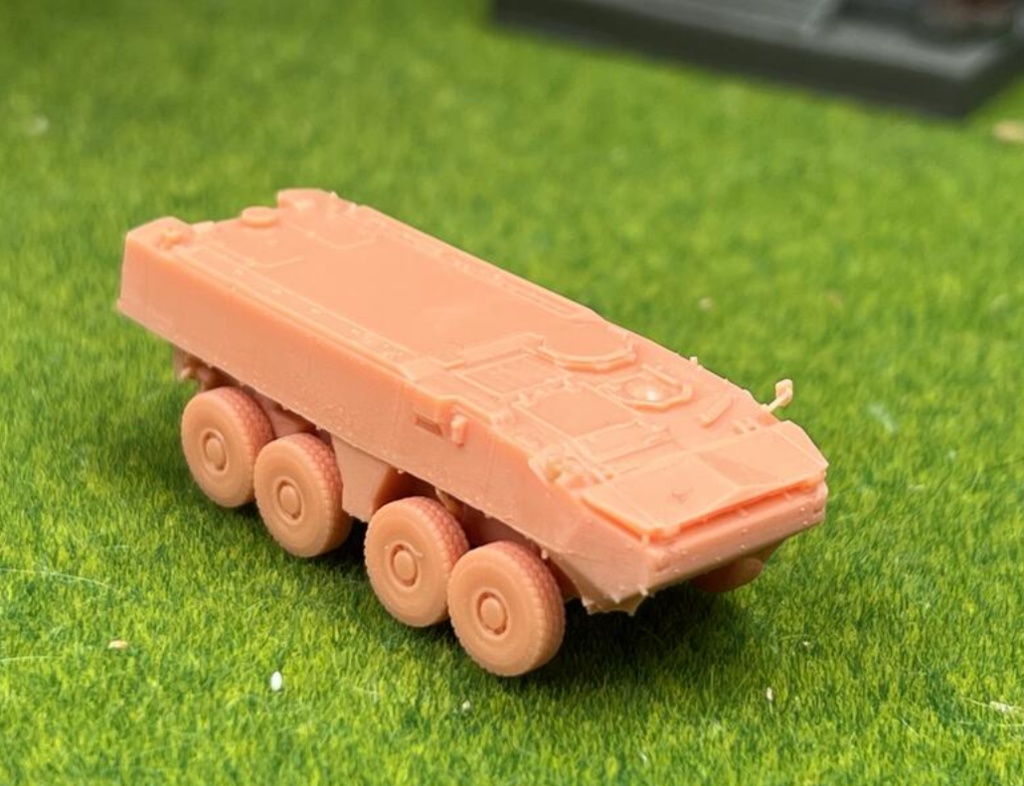 NO.1407 1/144 mowag piranha iiic IFV ピラーニャ装輪装甲車