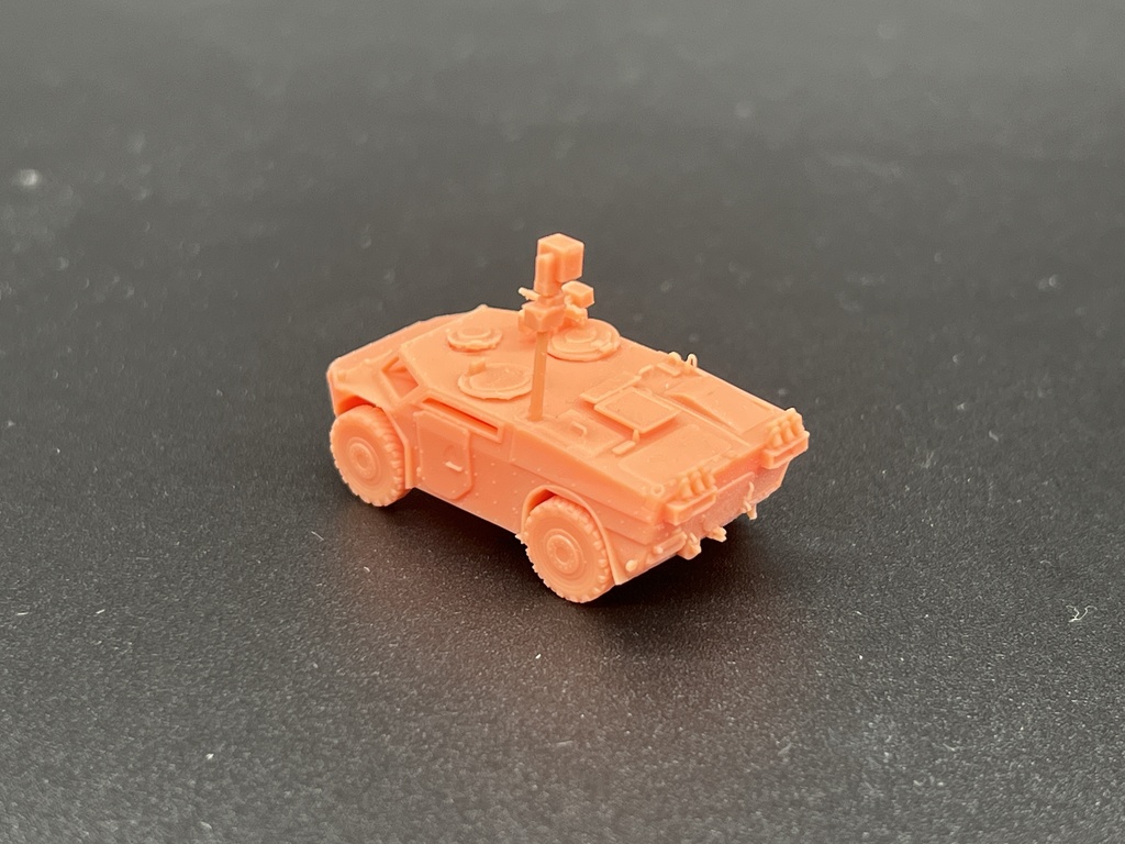 NO.1464 1/144 fennek フェネック 4X4 偵察車