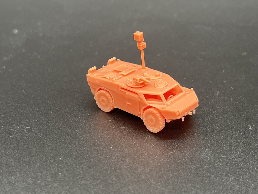 NO.1464 1/144 fennek フェネック 4X4 偵察車