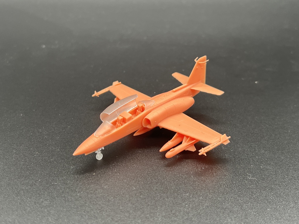 1/144 AT-3B軽攻撃機