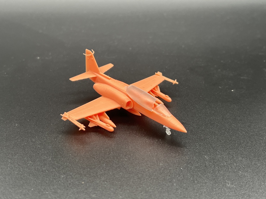 1/144 AT-3B軽攻撃機