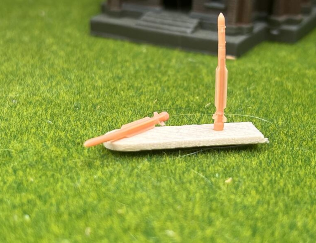 1389 1/144 ESSM RIM-162 艦対空ミサイル 12枚入