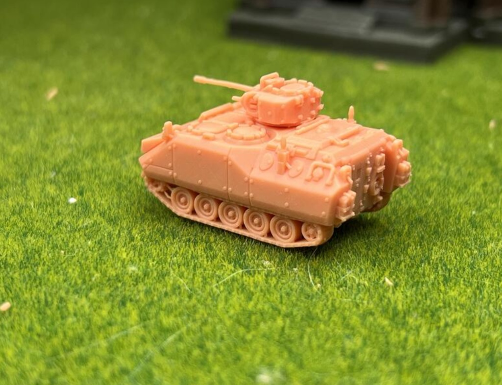 1358 1/144 YPR-765-23 PRI 25mm砲塔 歩兵戦闘車 前期型