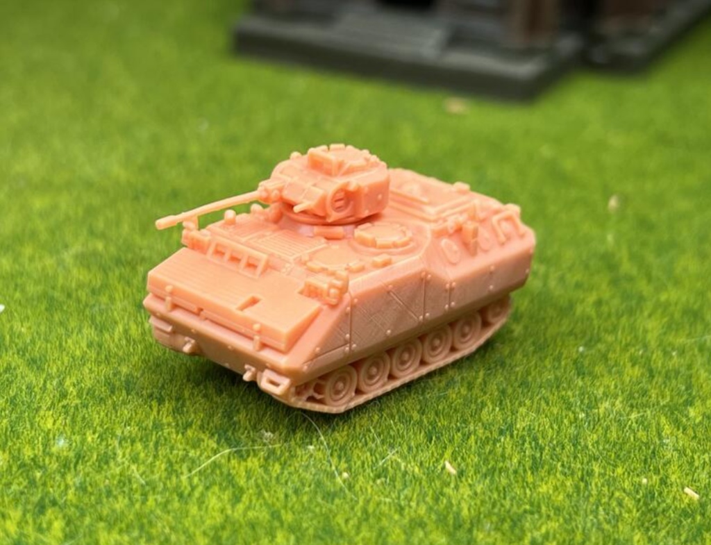 1358 1/144 YPR-765-23 PRI 25mm砲塔 歩兵戦闘車 前期型