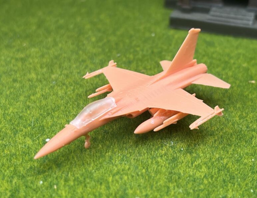 1342 1/200 F-CK-1C チンクォ 単座型戦闘機 IDF