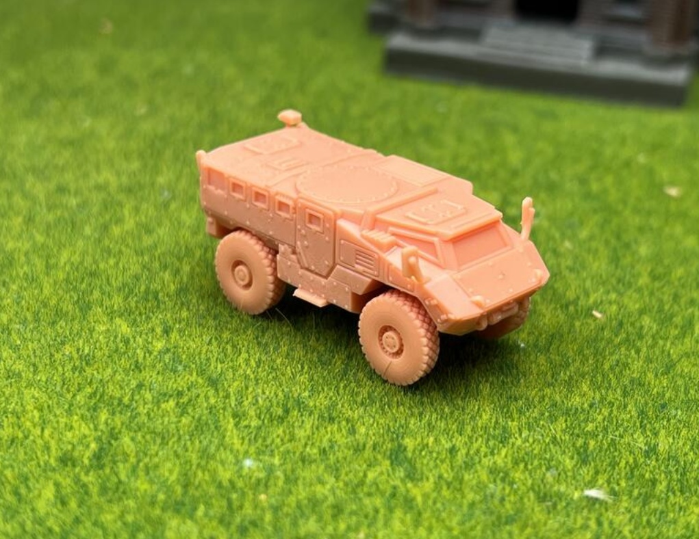 1329 1/144 RG-35 4x4 装輪装甲車