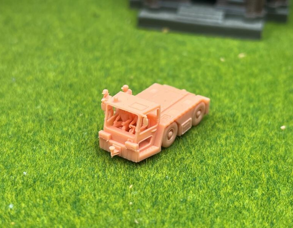 1291 1/144 空港スタッフ用輸送車 