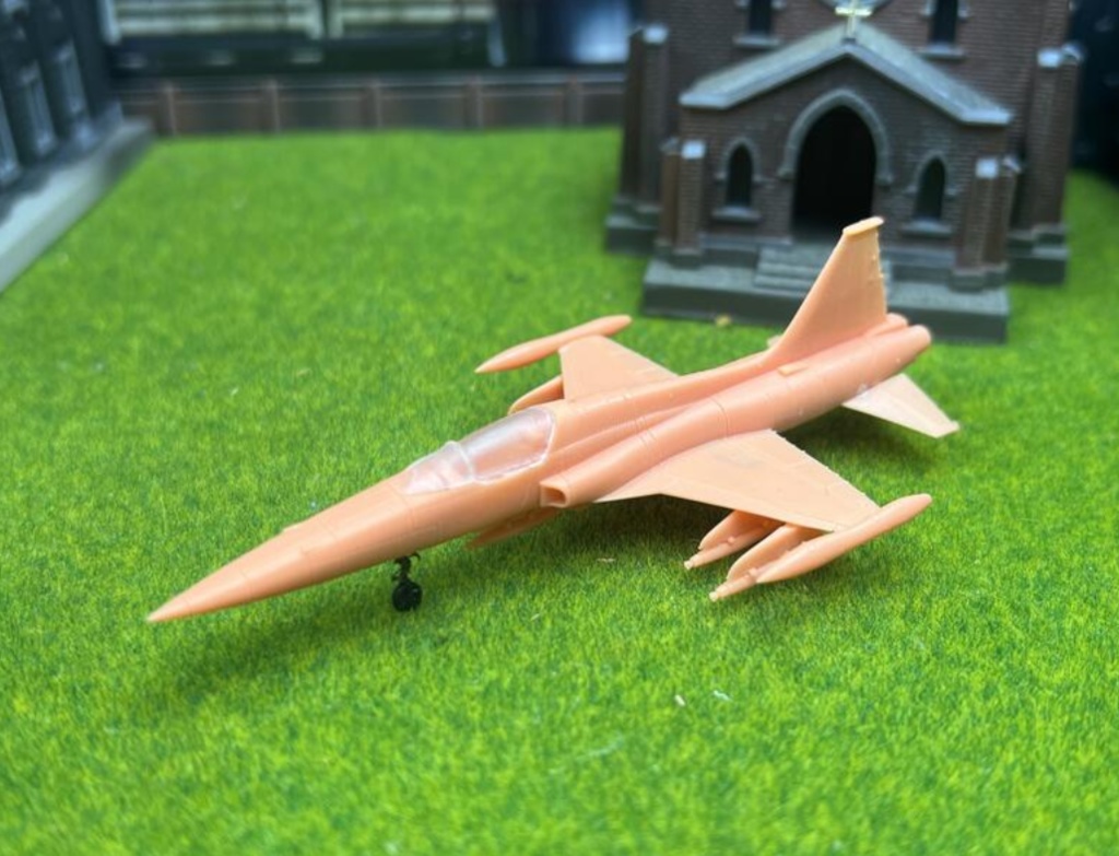 1/144 F-5A フリーダム・ファイター