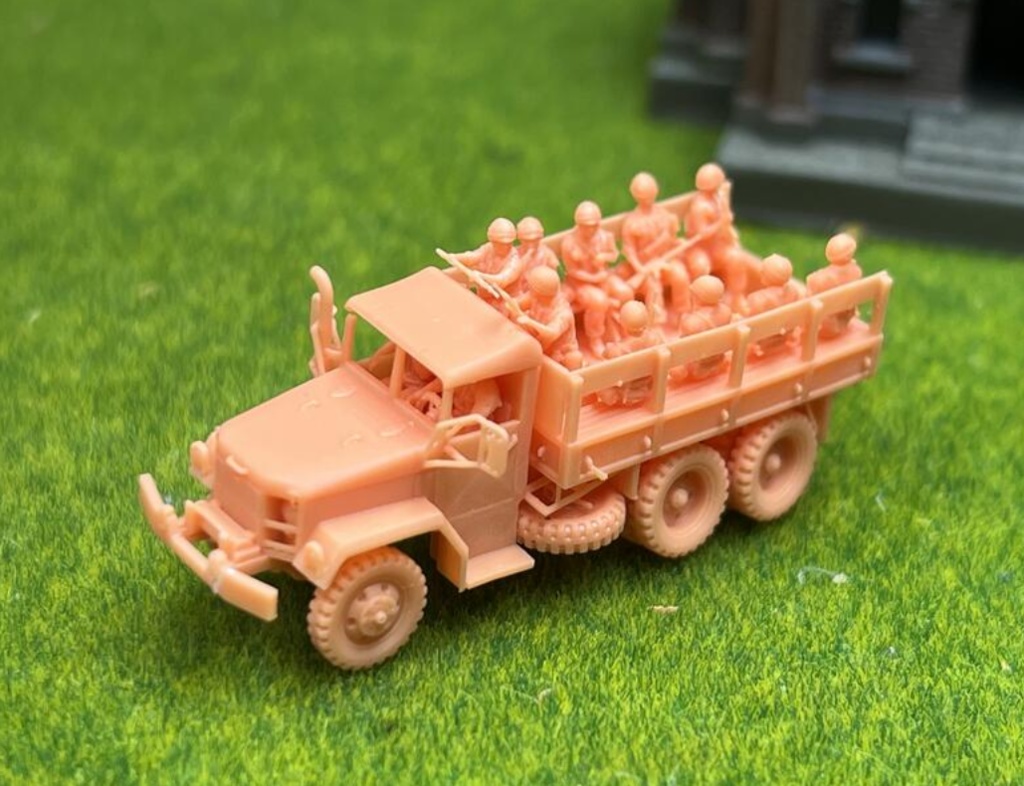 1281 1/144 M35 輸送隊員 M35 クルー (車両なし)