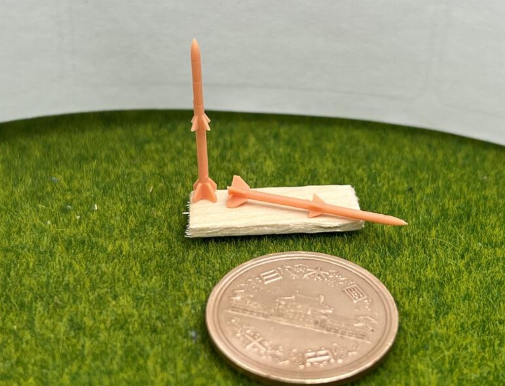 1276 1/144 AIM-120 AMRAAM 16枚入