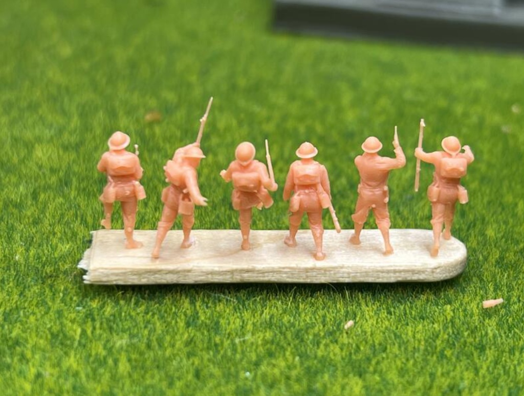 1244 1/144 WWI 1916年装備 イギリス軍歩兵 01 進攻動作