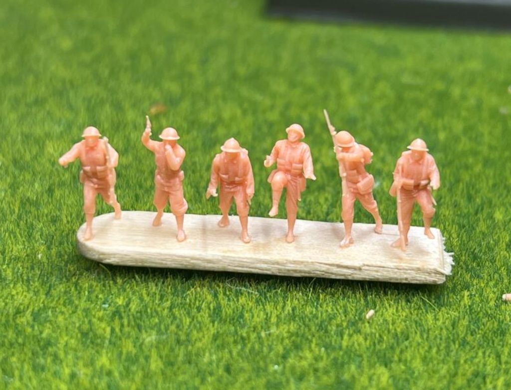 1244 1/144 WWI 1916年装備 イギリス軍歩兵 01 進攻動作