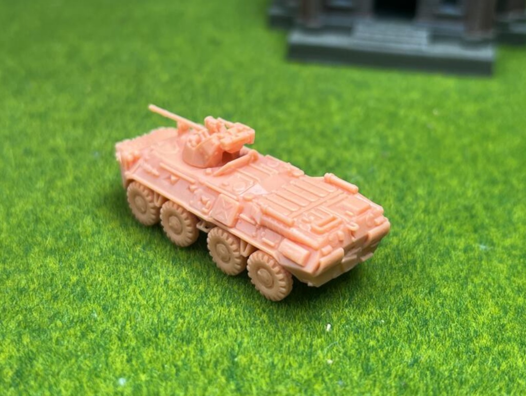 1237 1/144 BTR-82A IR 裝甲車