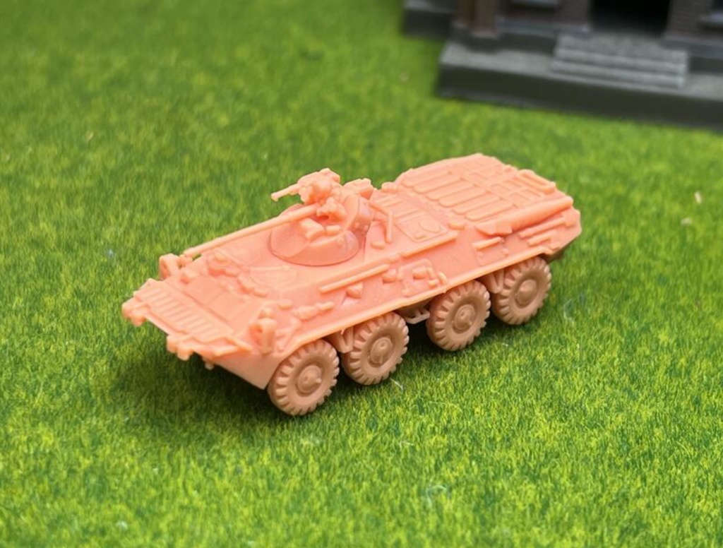 1233 1/144 BTR-80A
