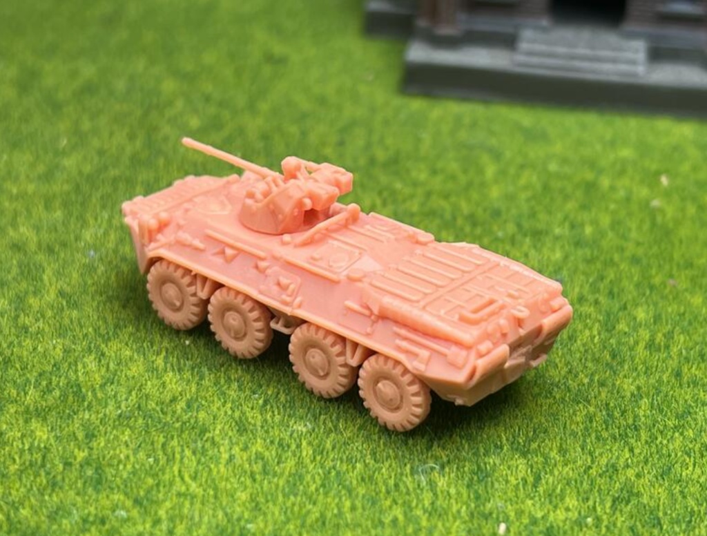 1233 1/144 BTR-80A