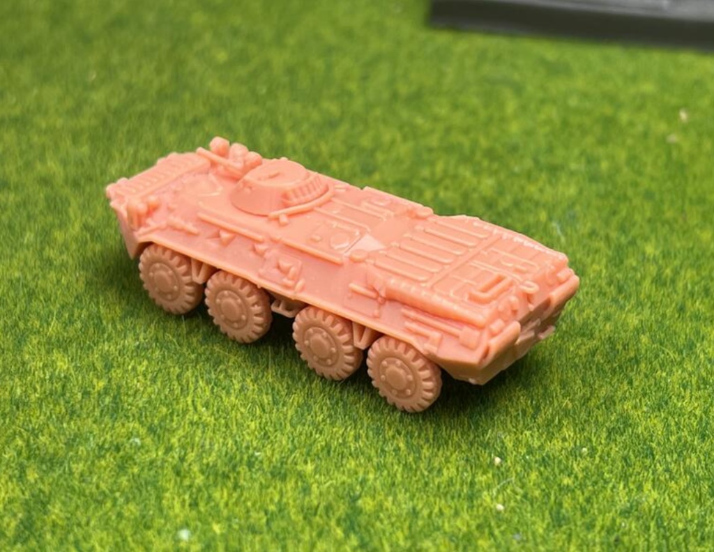 1232 1/144 BTR-80 IR 装甲車 後期型