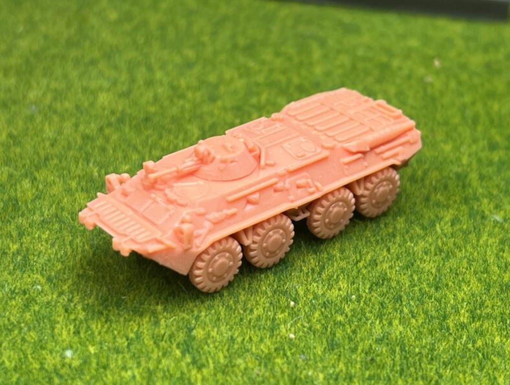 1232 1/144 BTR-80 IR 装甲車 後期型