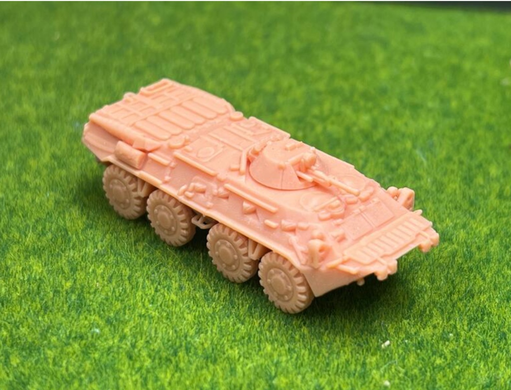 1231 1/144 BTR-80 装甲車 後期型