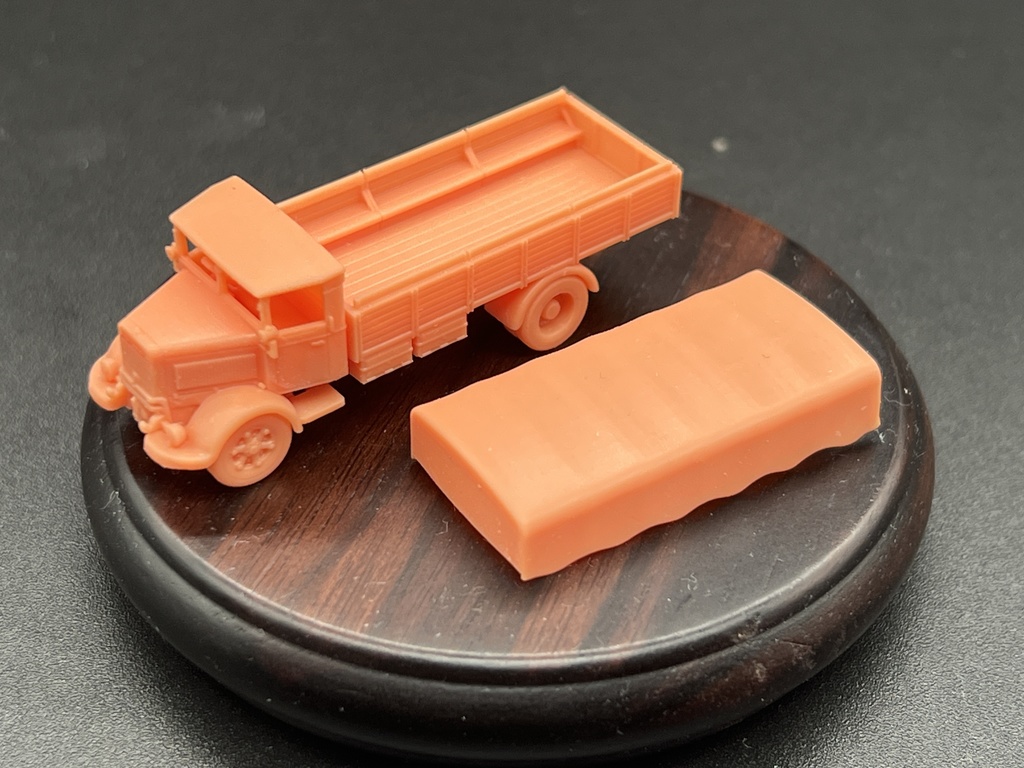 1471 1/144 Lancia 3Ro
