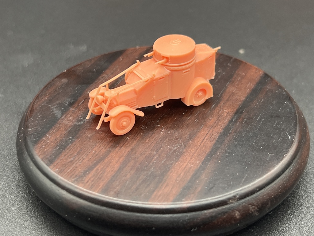 1479 1/144 Lancia 1ZM 装甲車
