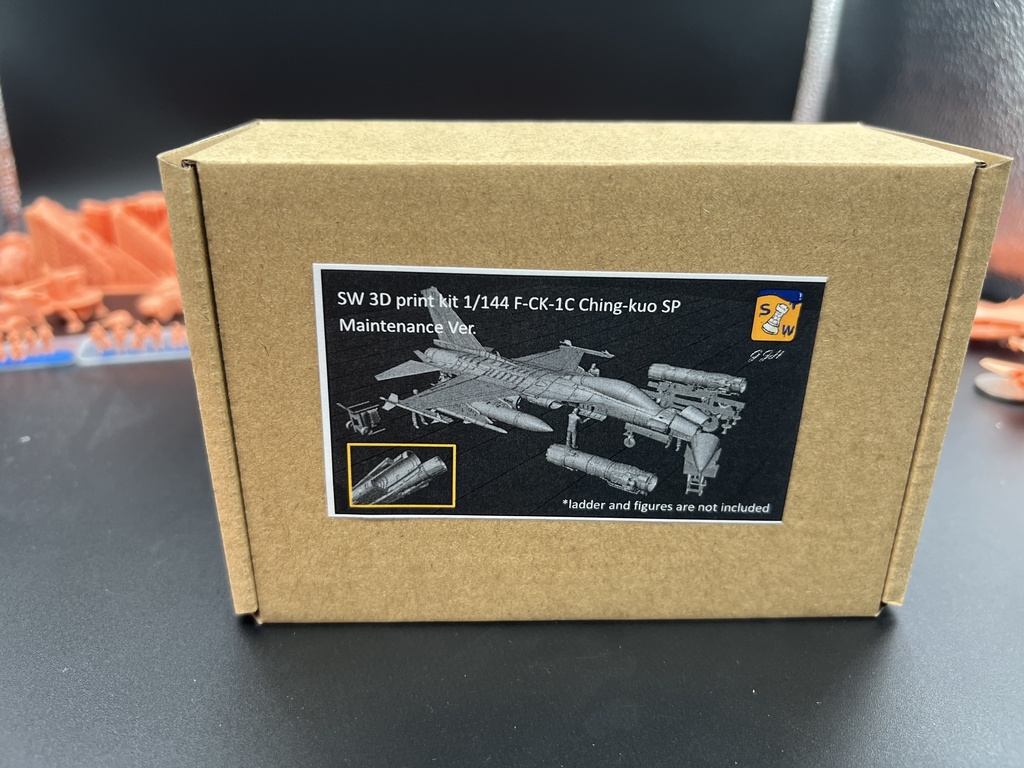 1/144 F-CK-1C チンクォ 単座型戦闘機 維修狀態 含む水転写デカール