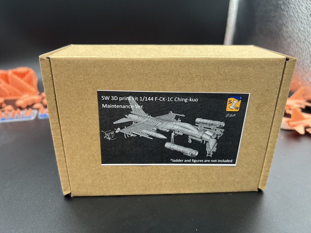 1/144 F-CK-1C チンクォ 単座型戦闘機 維修狀態 含む水転写デカール