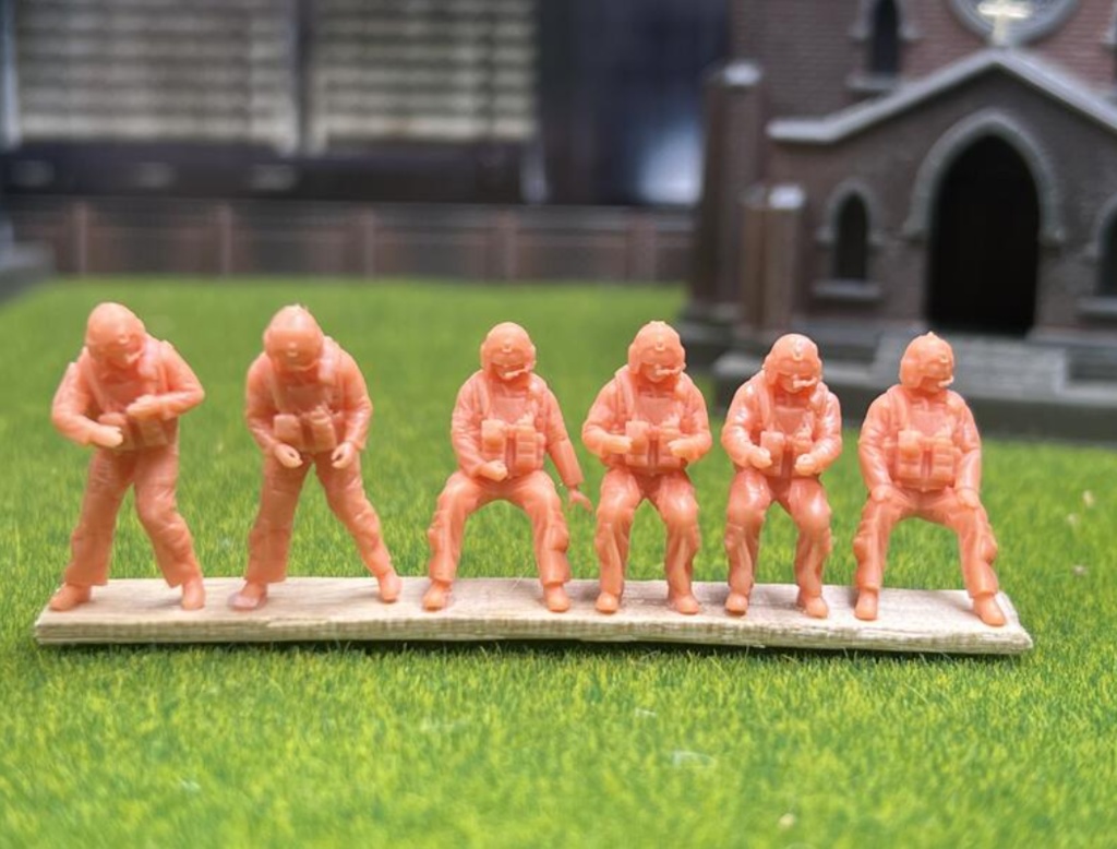 1227 1/72 UH-60 乗組員