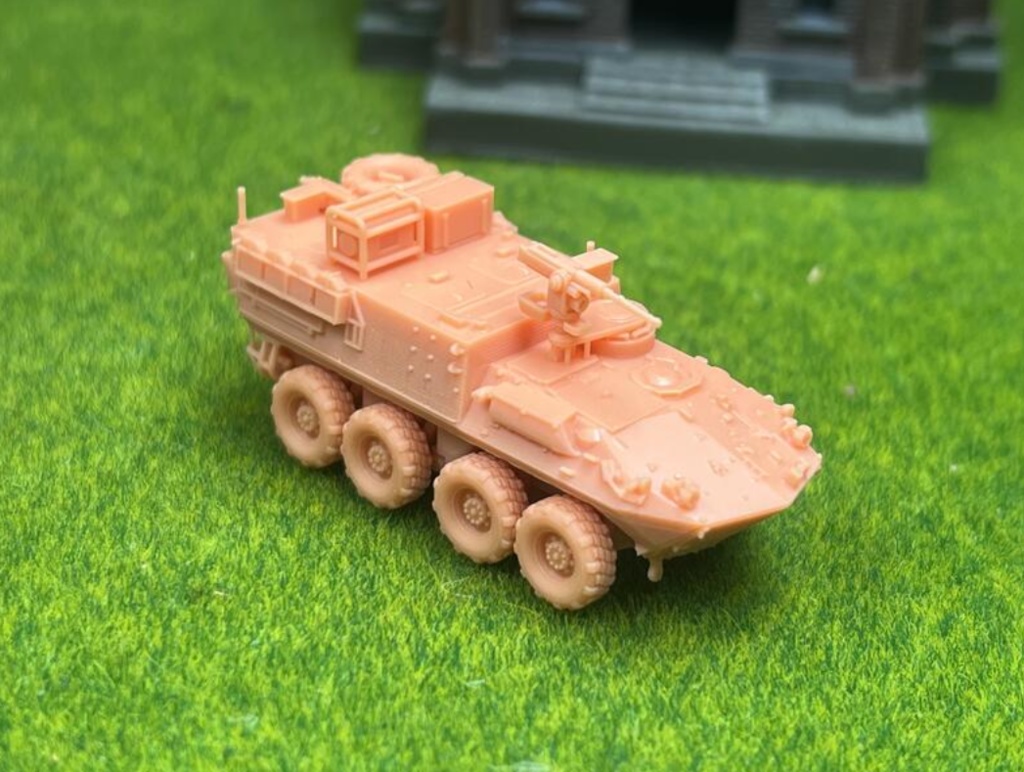 1221 1/144 aslav 8x8 APC 装甲車