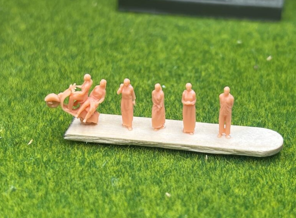 1214 1/144 ベトナム戦争 サイゴン 民間人形 04