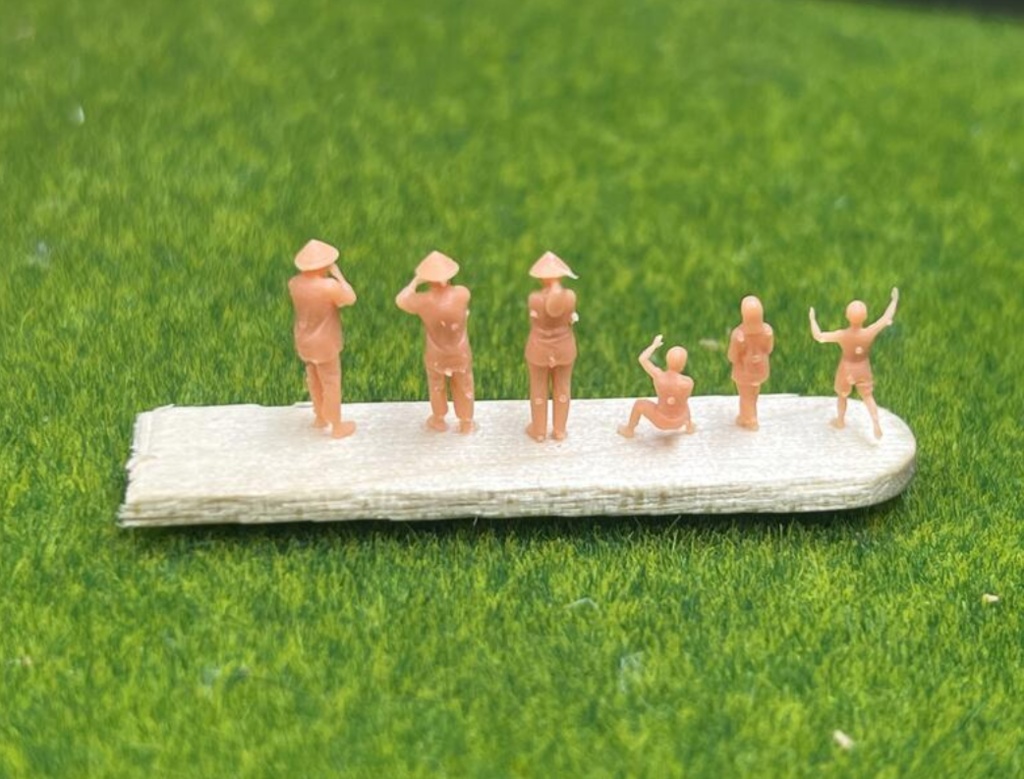 1212 1/144 ベトナム戦争 民間人形 02 農民 休憩中