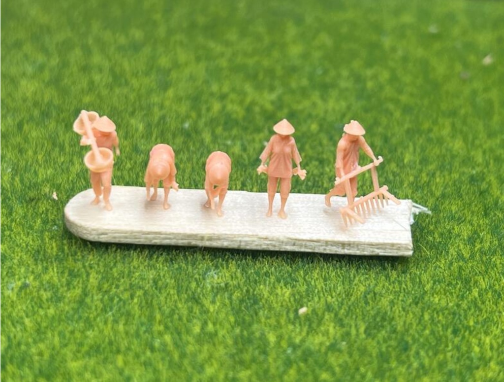 1211 1/144 ベトナム戦争 民間人形 01 農民 作業中