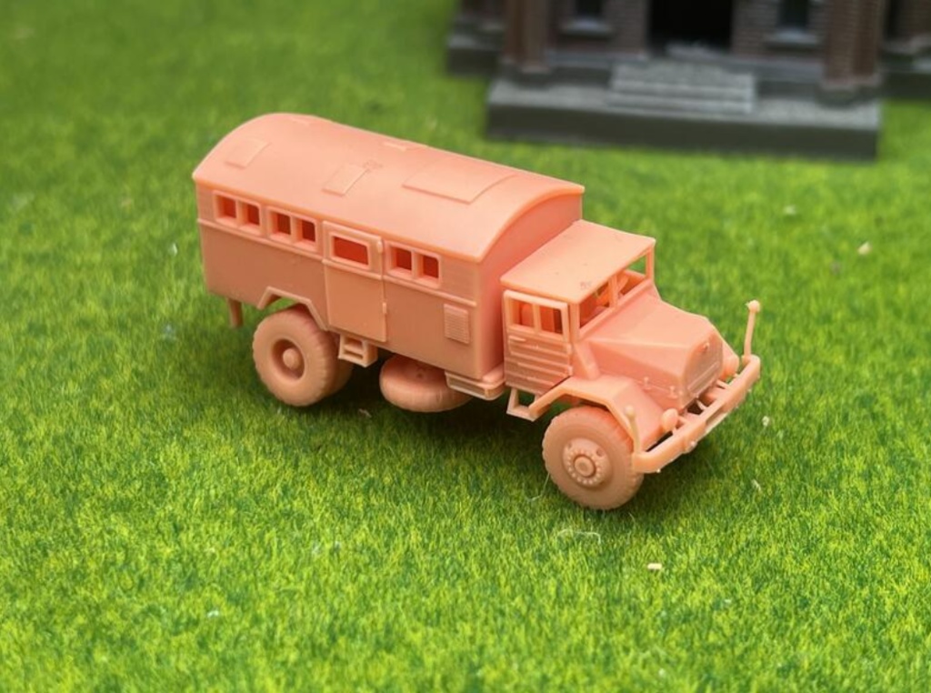 1206 1/144 MAN 630 Emma radio 無線電信車