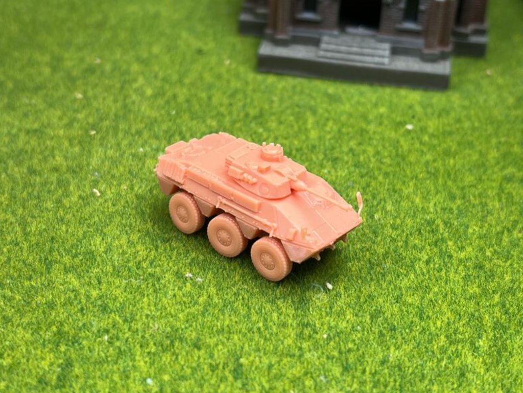 1162 1/144 VEC-M1 装甲偵察車