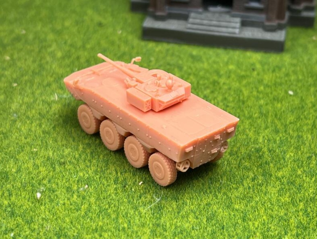 1156 1/144 Iveco SuperAV 装甲車