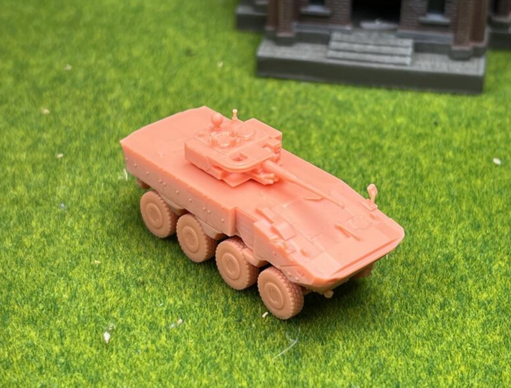 1156 1/144 Iveco SuperAV 装甲車